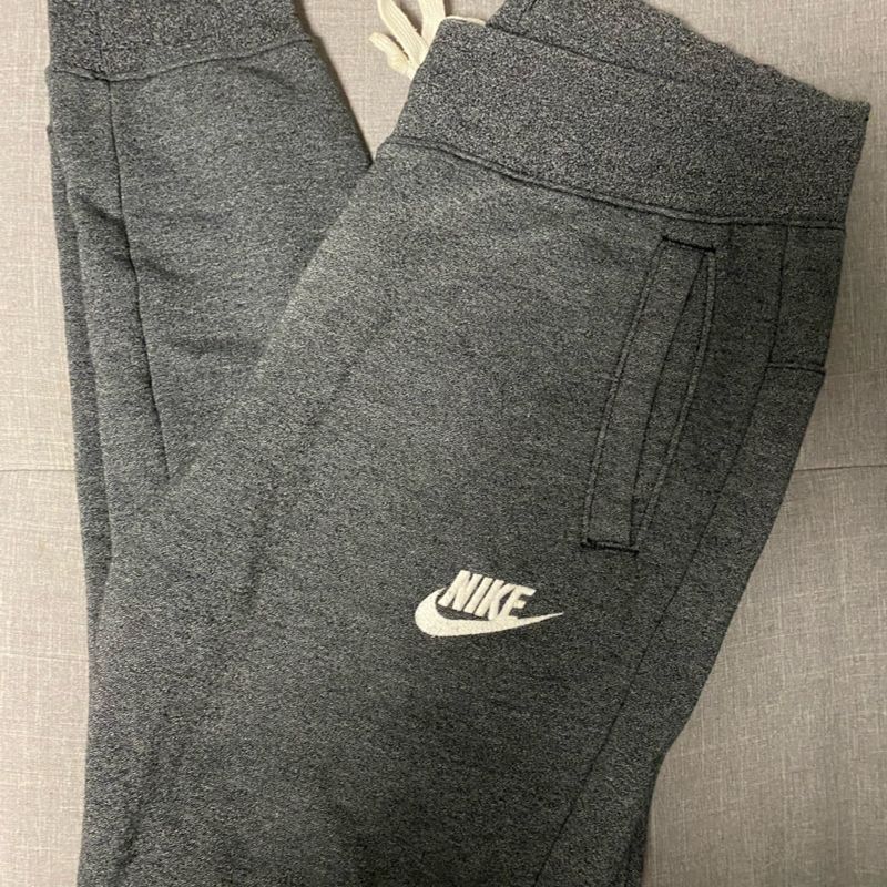 Calça Moletom Masculina Cinza Marca Nike Tamanho M Nike Usado