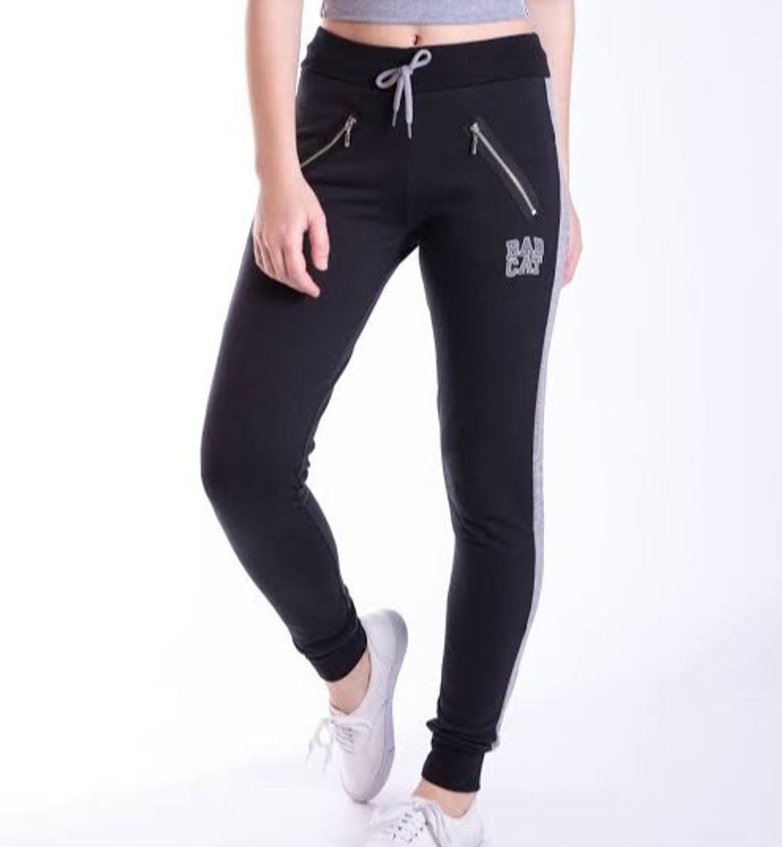 LEGGING BADCAT  Calças femininas, Legging, Calça de moletom