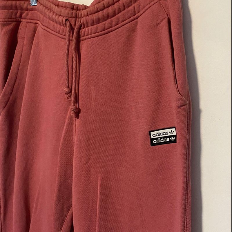 Calça moletom best sale rosa adidas