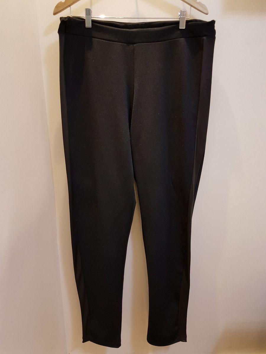 calça legging montaria preta