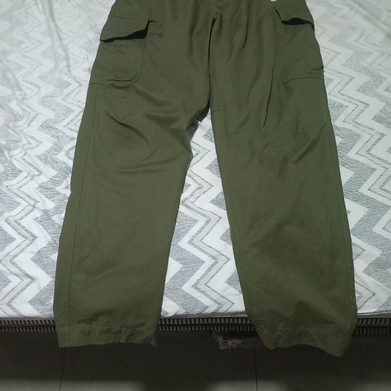 Calças Nike Cargo - Cinza - Calças Homem