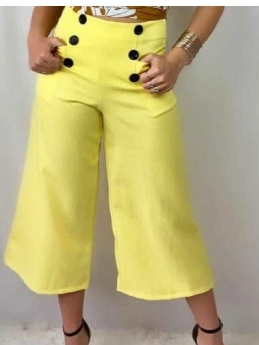 calça pantacourt amarela