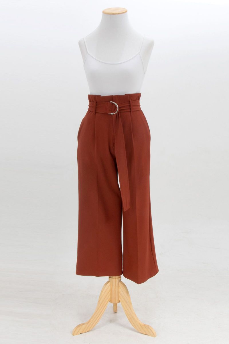 calça social feminina pantacourt