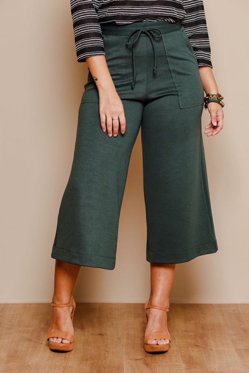 Calça pantacourt hot sale verde militar