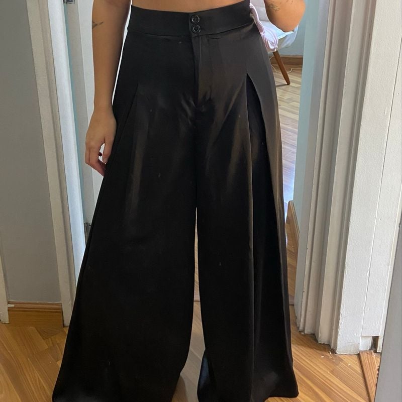 Calça Pantalona Wide Leg Acetinada Preta Renner Nunca Usado