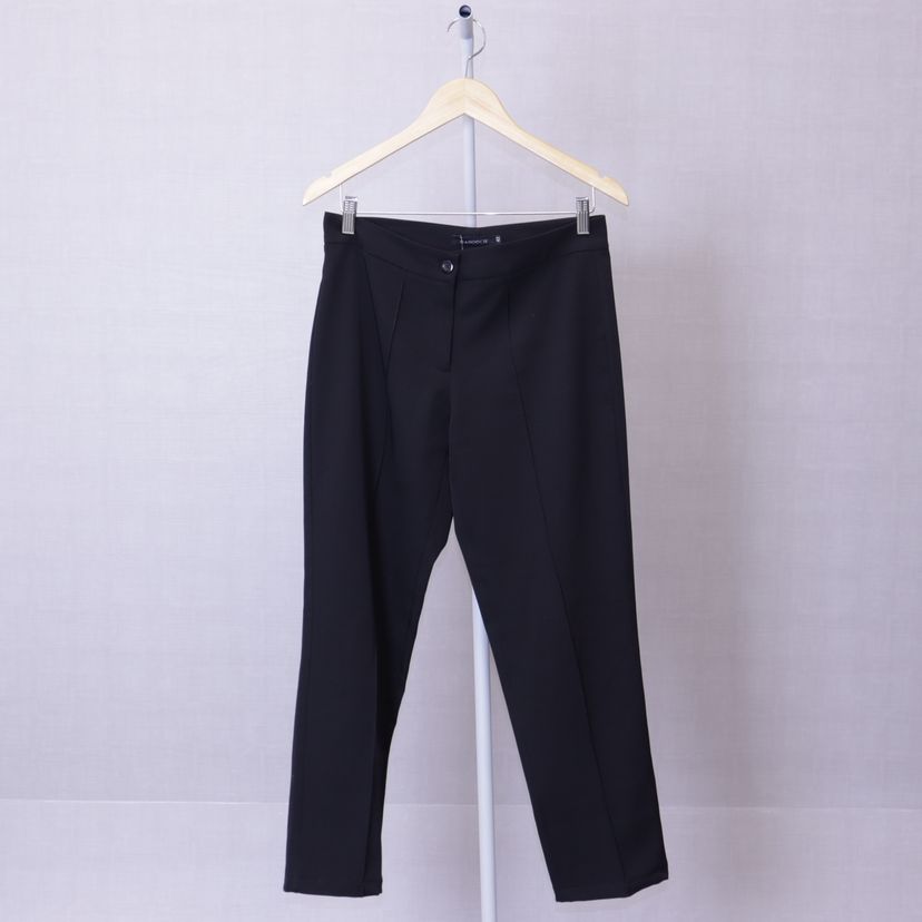 Calça Preta Reta Manooch | Calça Feminina Manooch Usado 83989814 | enjoei