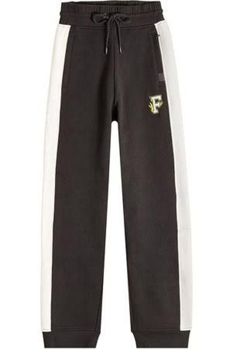 calça puma vermelha