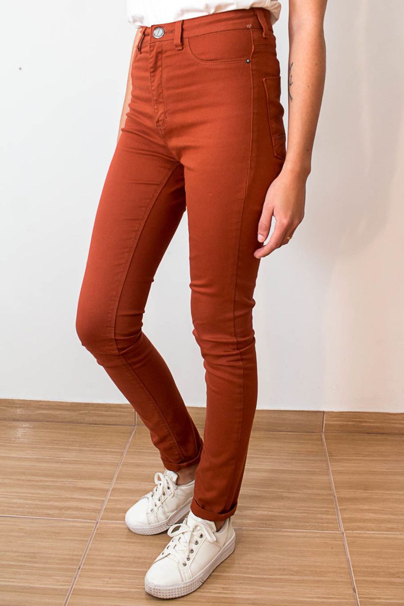 calça sarja feminina renner