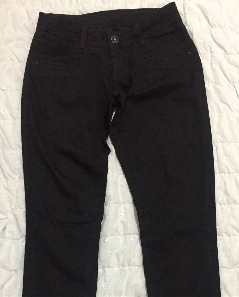 calça sarja preta feminina