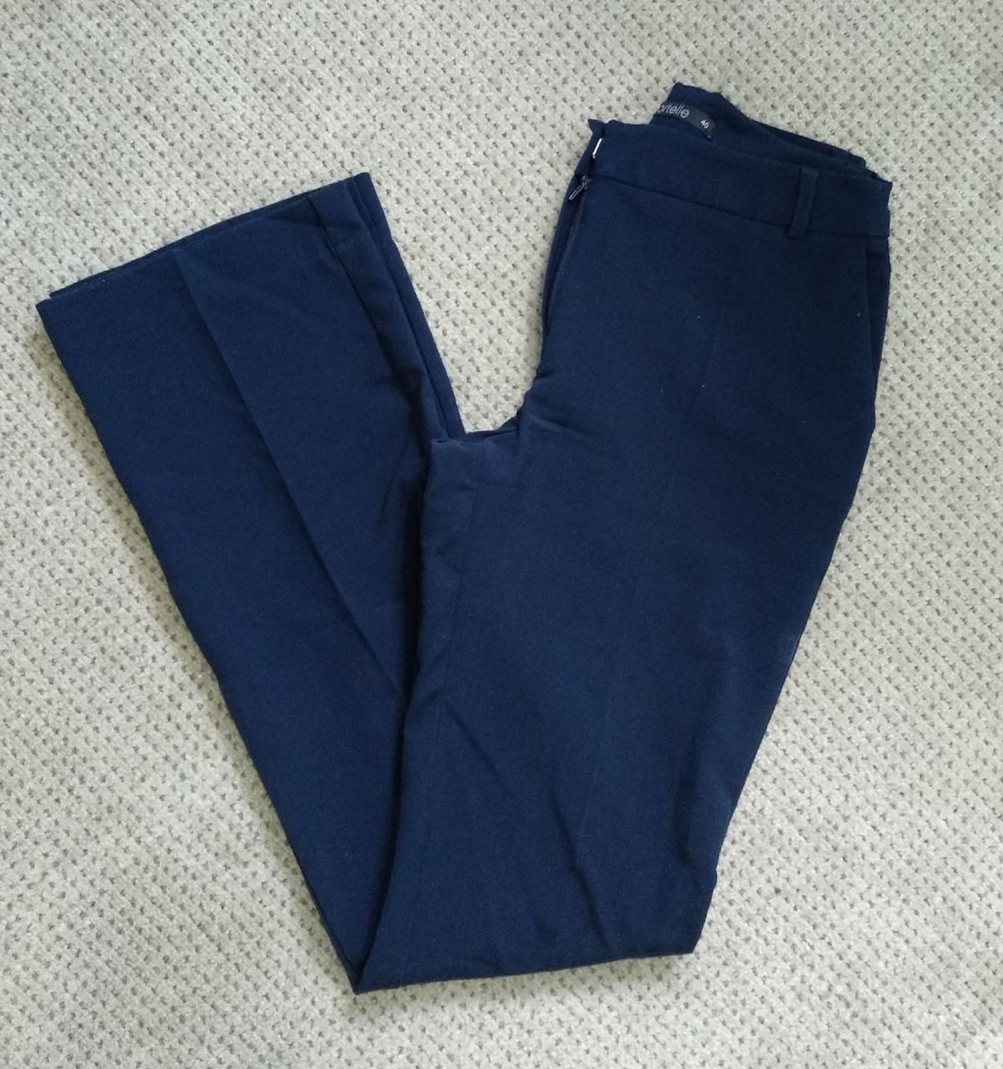 calça azul social feminina