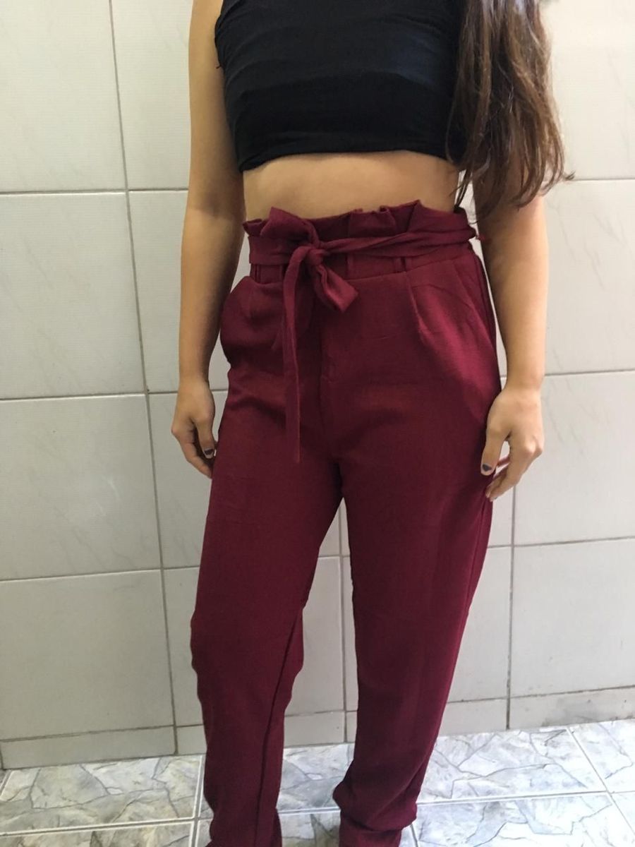 calça feminina com laço