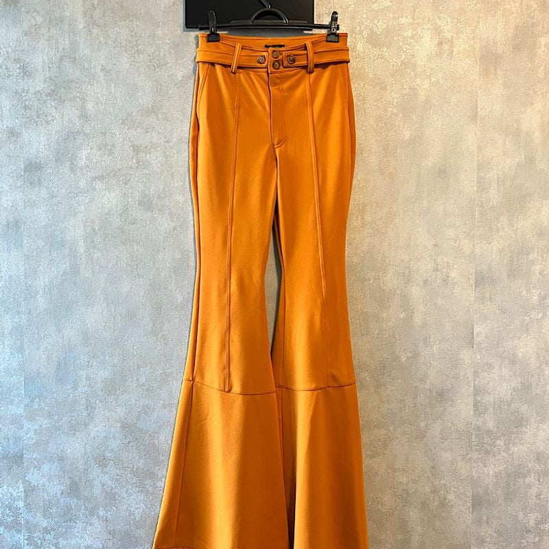 Calça Social Flare Feminina Mostarda Cloude Oficial Cloude Jeans