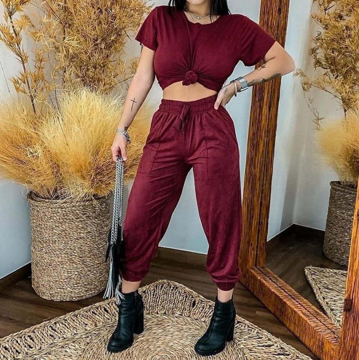 calça de suede