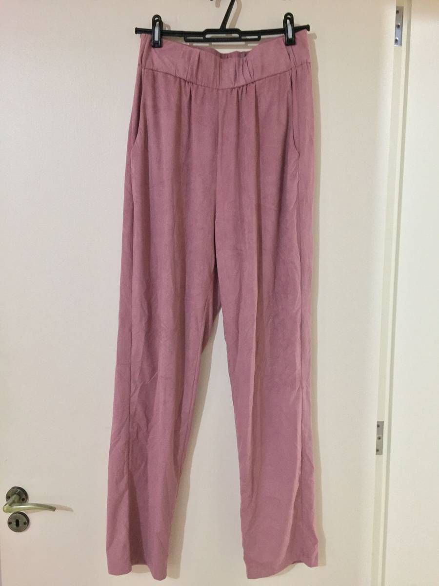 calça suede rosa