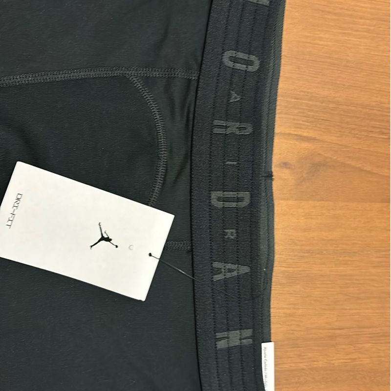 Calça Térmica Jordan com Bolso Lateral para Celular Tam G Calça  Masculina Jordan Nunca Usado 102459680 enjoei