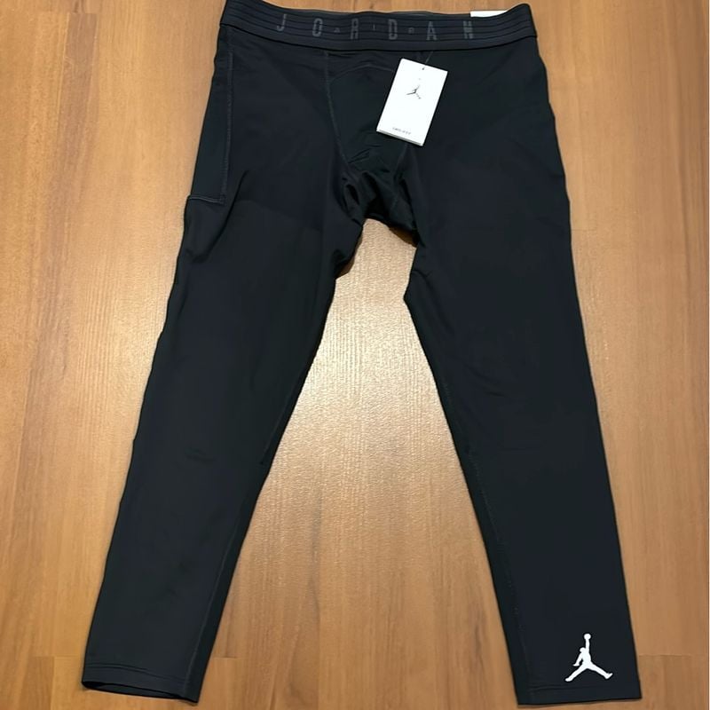 Calça Térmica Jordan com Bolso Lateral para Celular Tam G Calça  Masculina Jordan Nunca Usado 102459680 enjoei