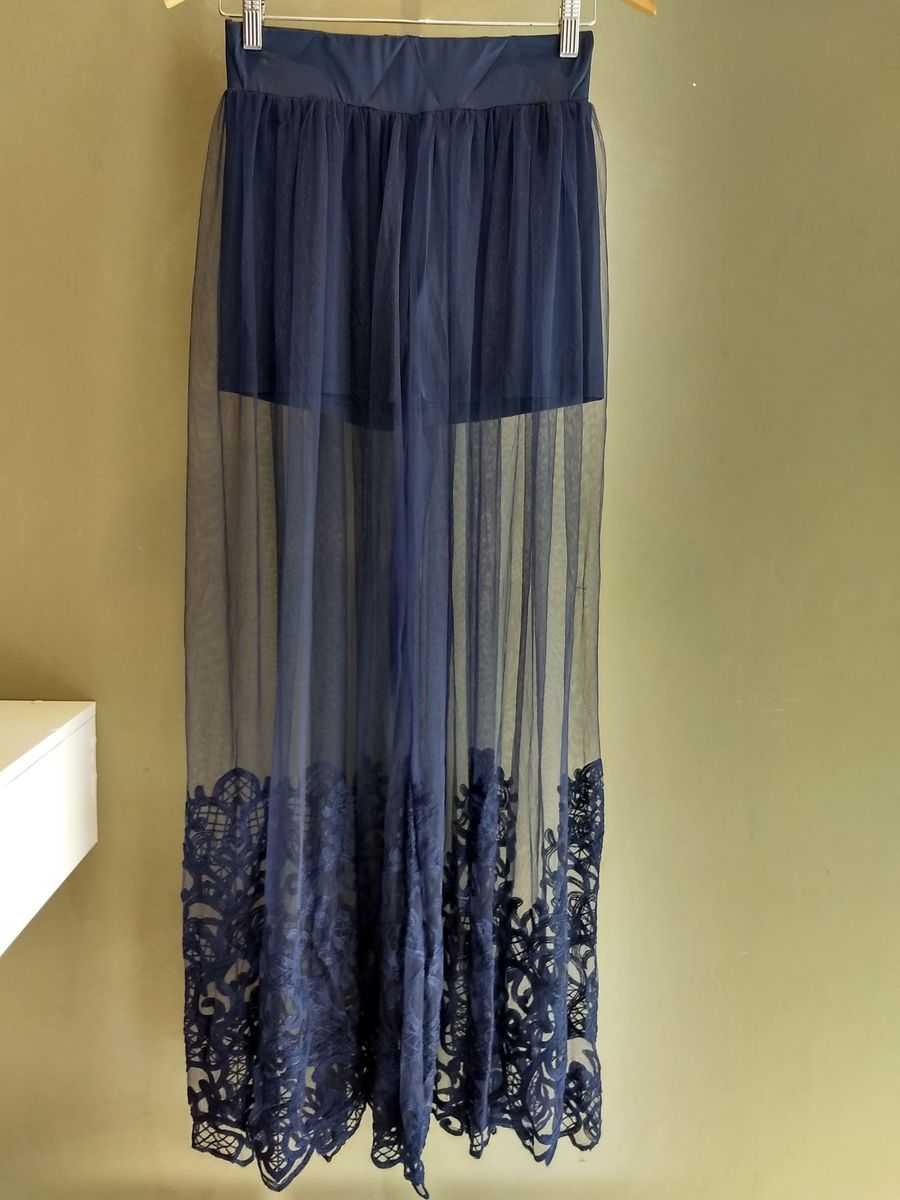 calça pantalona tule