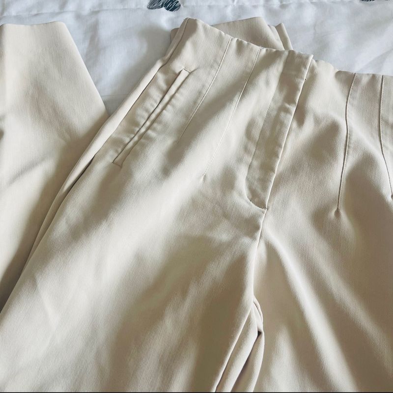 COMOLI / KHAKIチノパンツ (KAHKI) - TROUPE ONLINE SHOP