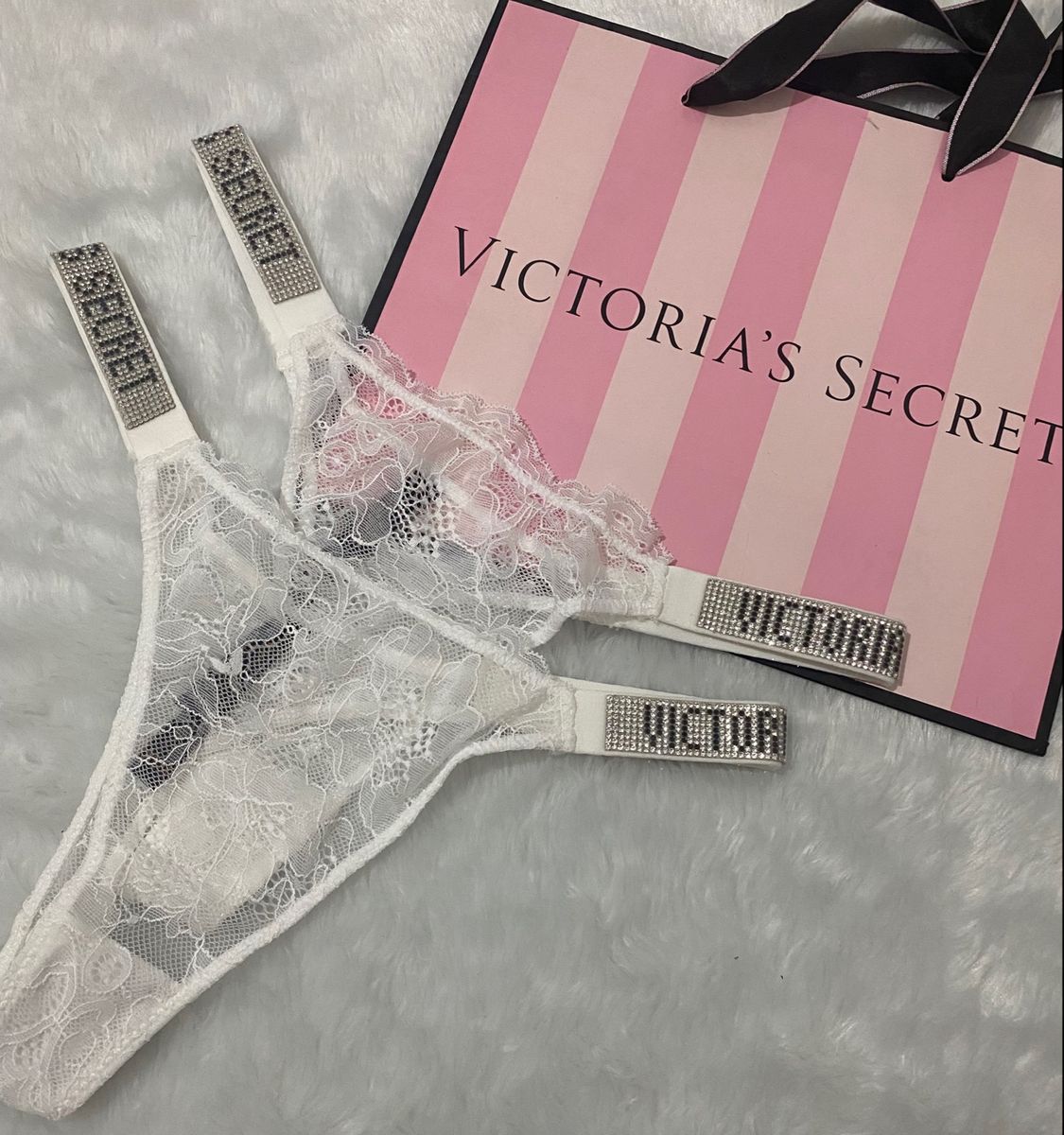 Calcinha Branca Victorias Secret Brilho | Lingerie Feminina Victorias Secret  Nunca Usado 89775568 | enjoei