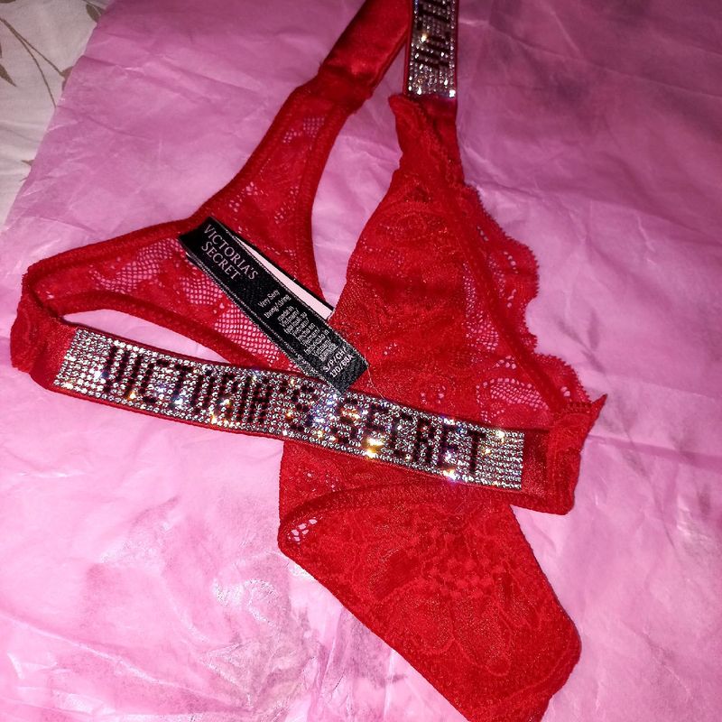 Calcinha Victoria's Secret Strass Fio Dental | Lingerie Feminina Victorias  Secret Nunca Usado 81372449 | enjoei