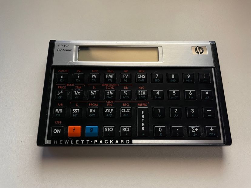 Calculatrice financière HP 12c Platinum - HP France
