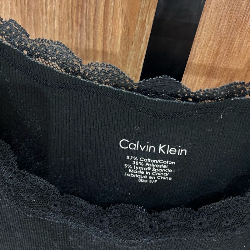 Calvin Klein Regata Preta, Camiseta Feminina Calvin Klein Usado 75361711