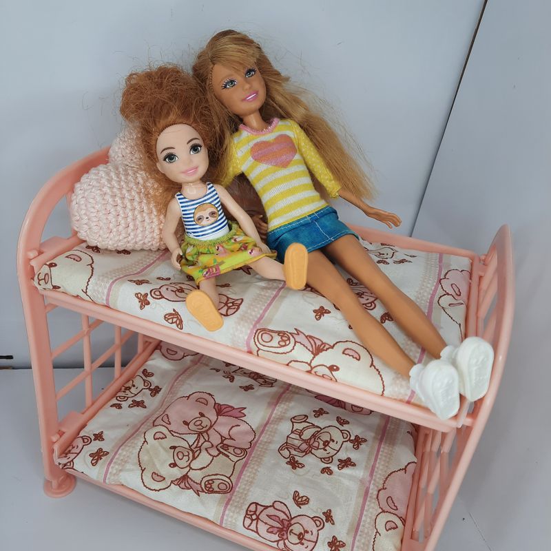 Cama Infantil Mini Cama Boneca Barbie Com Colchão em Promoção na