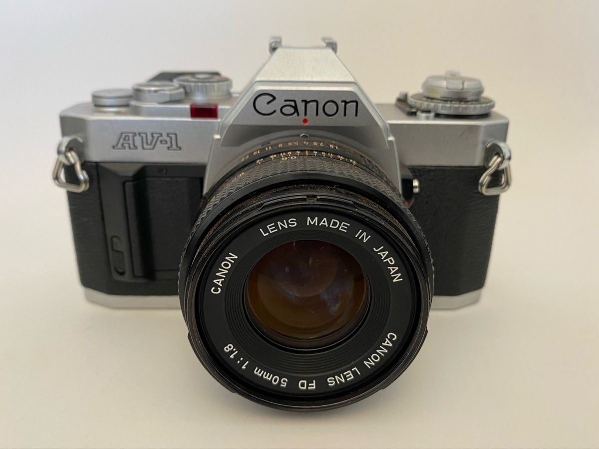 Câmera Canon Av1 Analógica Máquina Fotográfica Analógica Canon