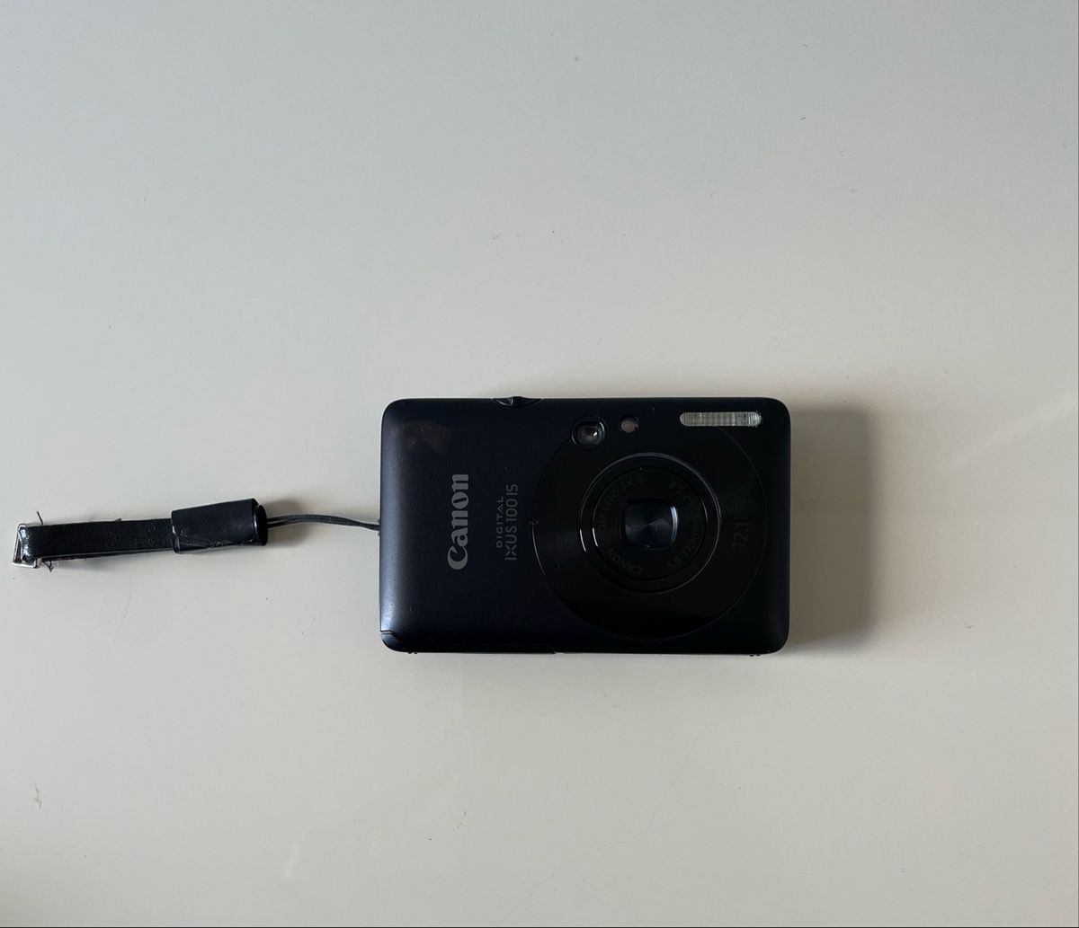 Câmera Cânon Digital Ixus 100 Is Digital Máquina Fotográfica Digital