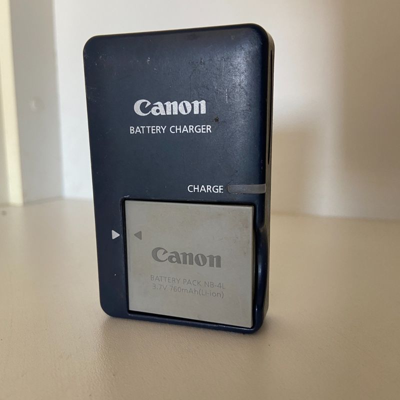 Câmera Canon Ixy Digital 70 - Prata - Made In Japan | Canon Usado