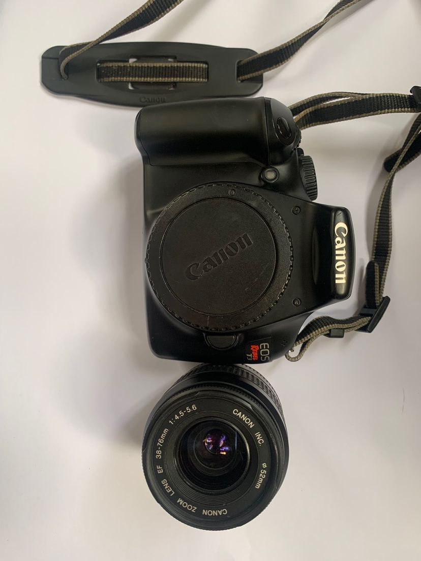 Camera Canon Rebel T3 Máquina Fotográfica Digital Canon Usado