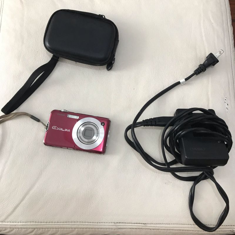 Câmera Casio Exilim 10.1 Mega Pixels | Máquina Fotográfica Digital