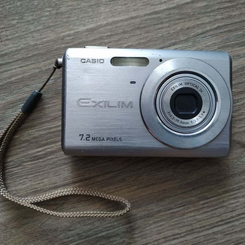 CASIO EXILIM 7.2 MEGA PIXELS 本体 Camera Casio Exilim 7.2 Mega Pixels | Máquina Fotográfica Digital