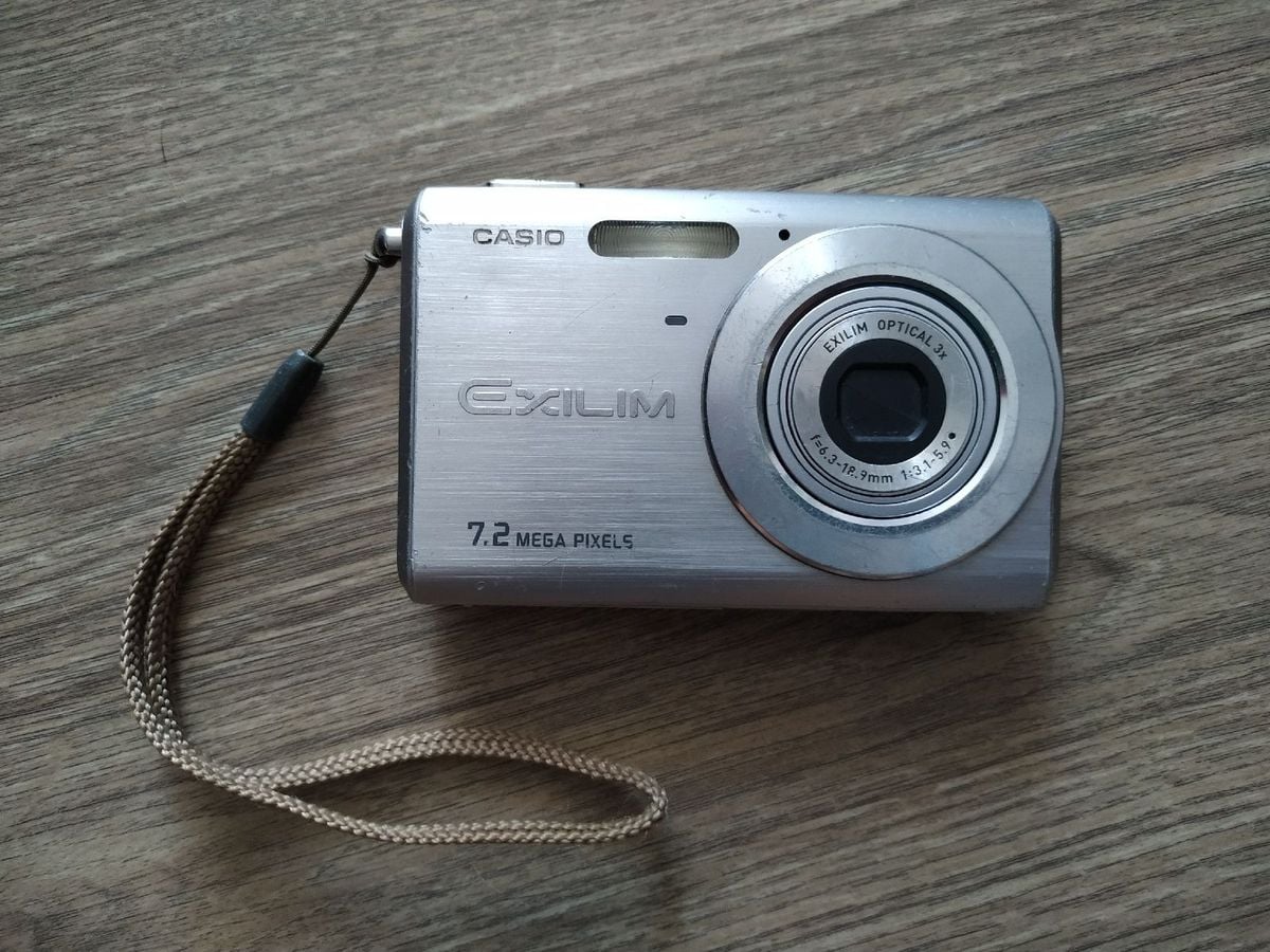 デジタルカメラ CASIO 6039166.jpg PLXELS MEGA 7.2 EXILIM デジタルカメラ