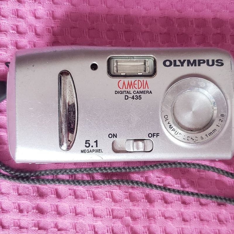 olympus pink camera