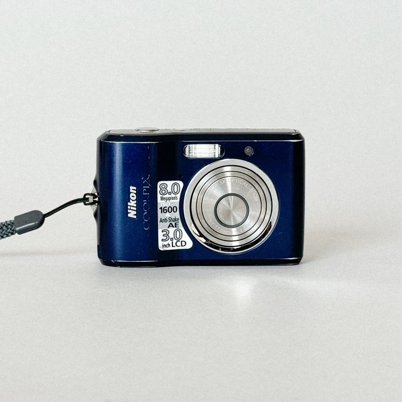 Câmera Digital Nikon Coolpix L18 | Nikon Usado 109265121 | enjoei