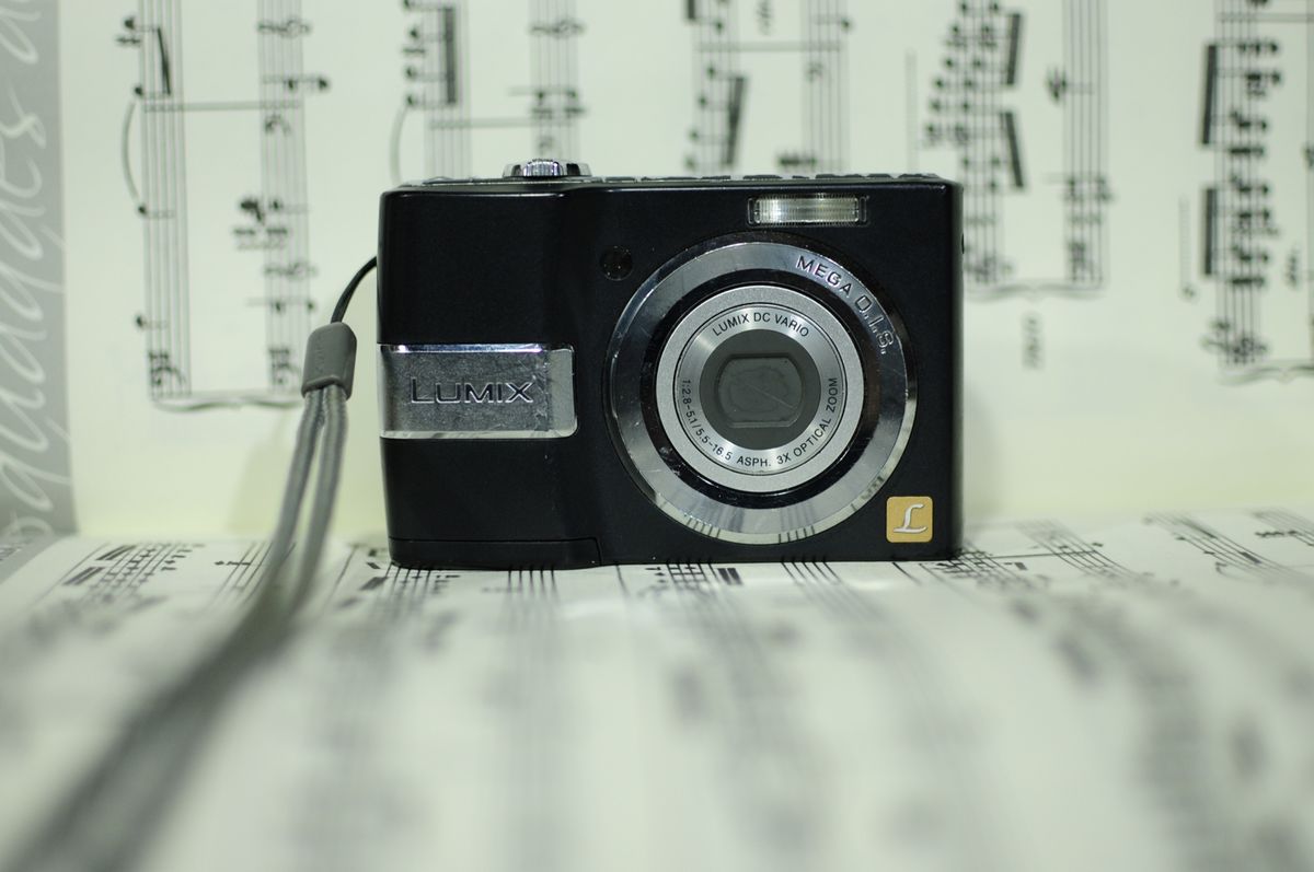 Câmera Digital Panasonic Lumix Dmc-Ls80 Panasonic Usado