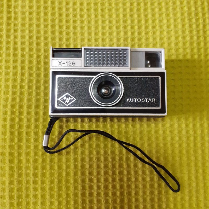 Appareil Photo Agfa Autostar X-126 – Boîtier Noir – Ouvert Jamais Utilisé – Vintage