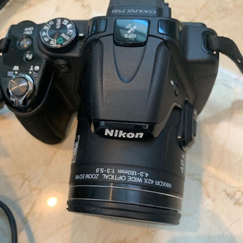 Câmera Fotográfica Nikon Coolpix P520 18.1mp | Nikon Usado