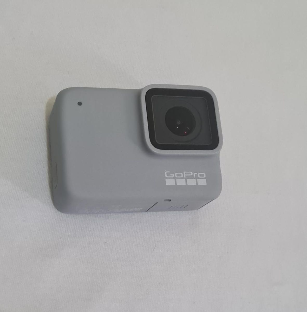 GoPro HERO7 outlet White Camera