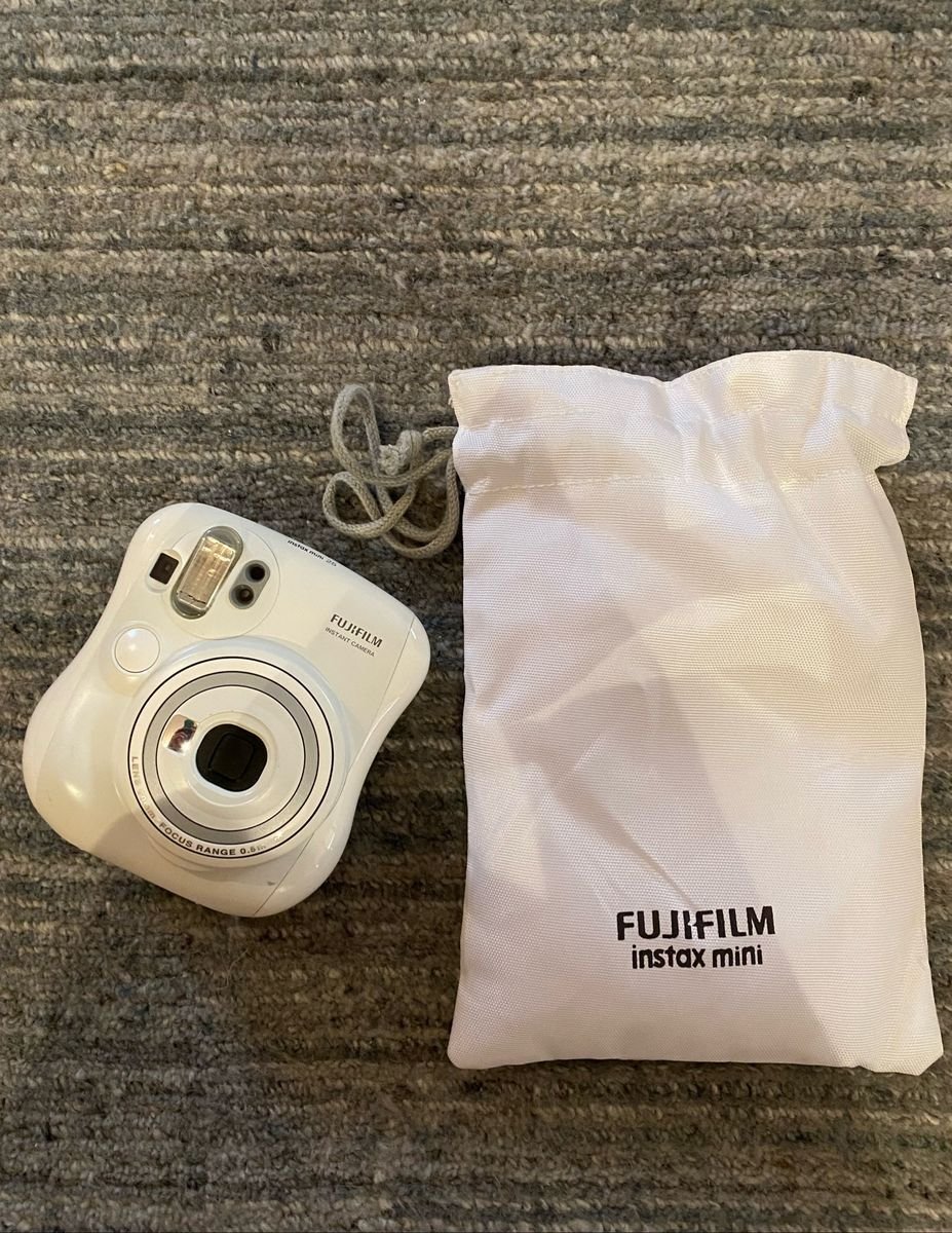 fujifilm instax mini 25 instant camera