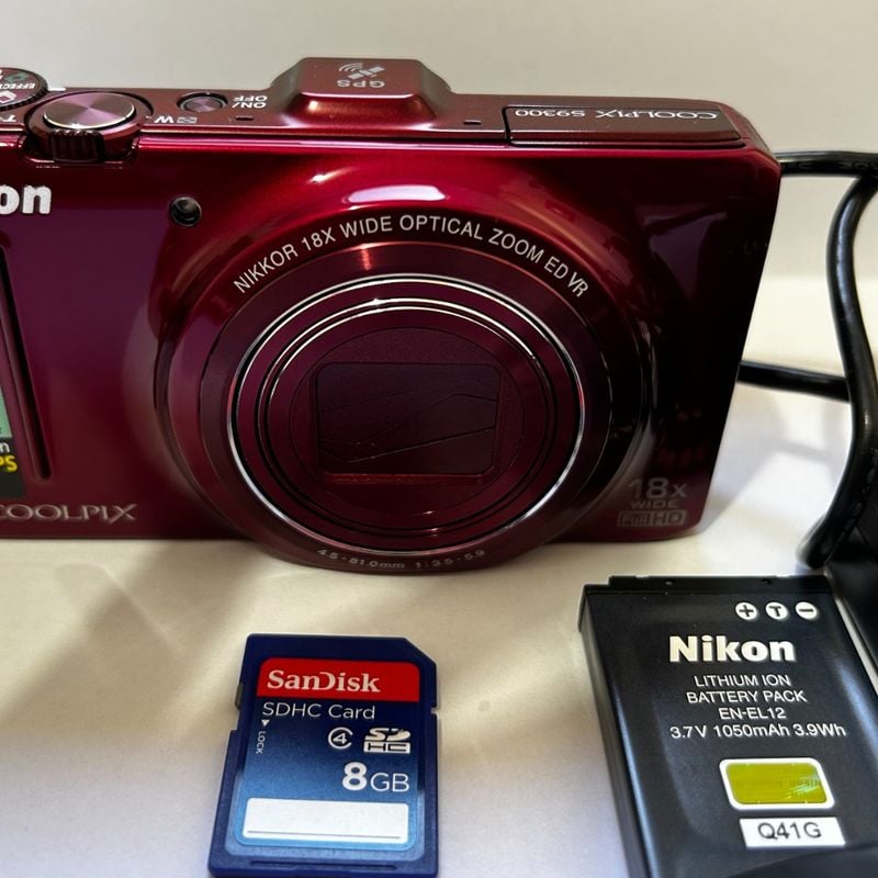 Nikon COOLPIX S9300 レッド Amazon | Nikon デジタルカメラ COOLPIX (クールピクス) S9300