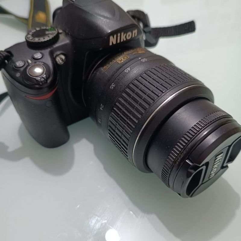 Câmera Nikon D3000 18-55 Vr Kit | Nikon Usado 88430085 | enjoei