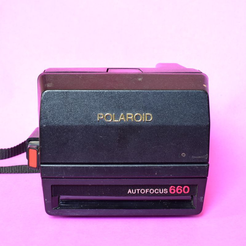 Polaroid selling 660