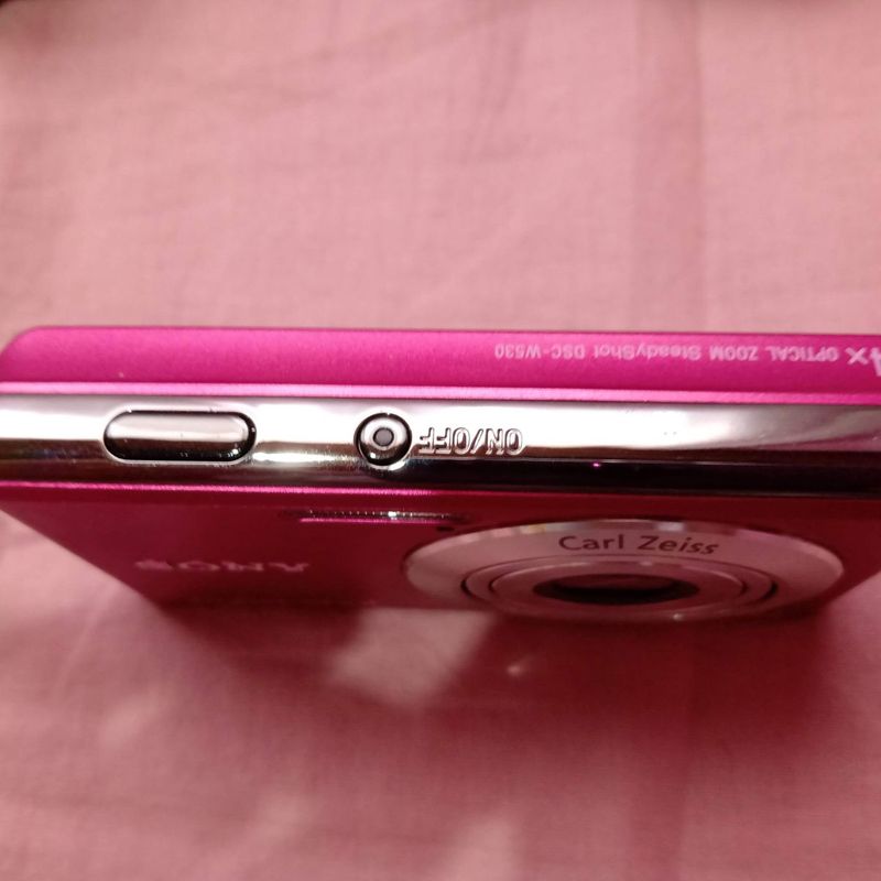 Camera Sony Cybershot 14.1 Megapixels Pink - Canadense | Máquina