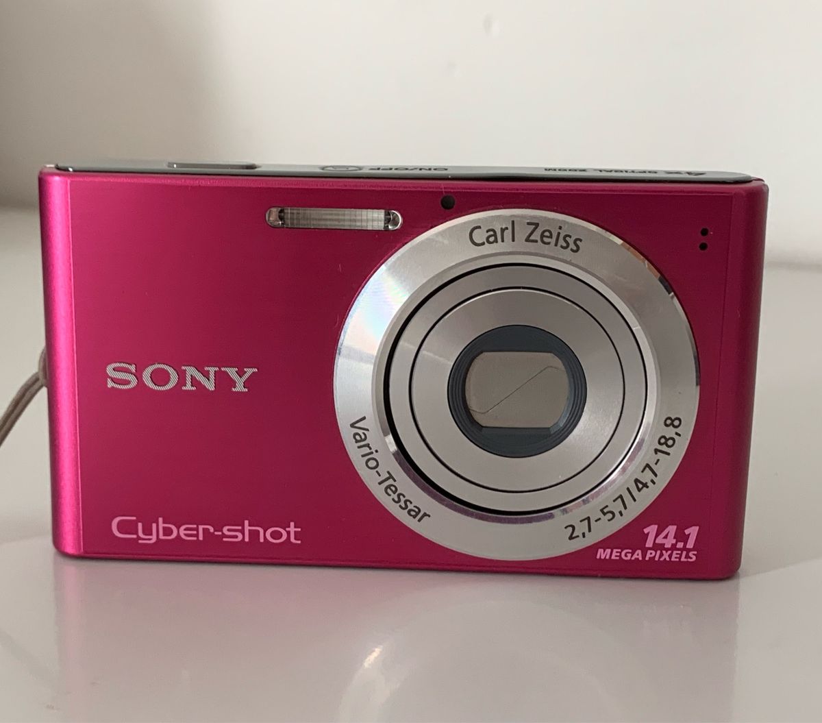 SONY Cyber-shot ピンク DSC-W320 デジカメ　14.1メガ Amazon | SONY デジタルカメラ Cyber-Shot(サイバーショット) W320