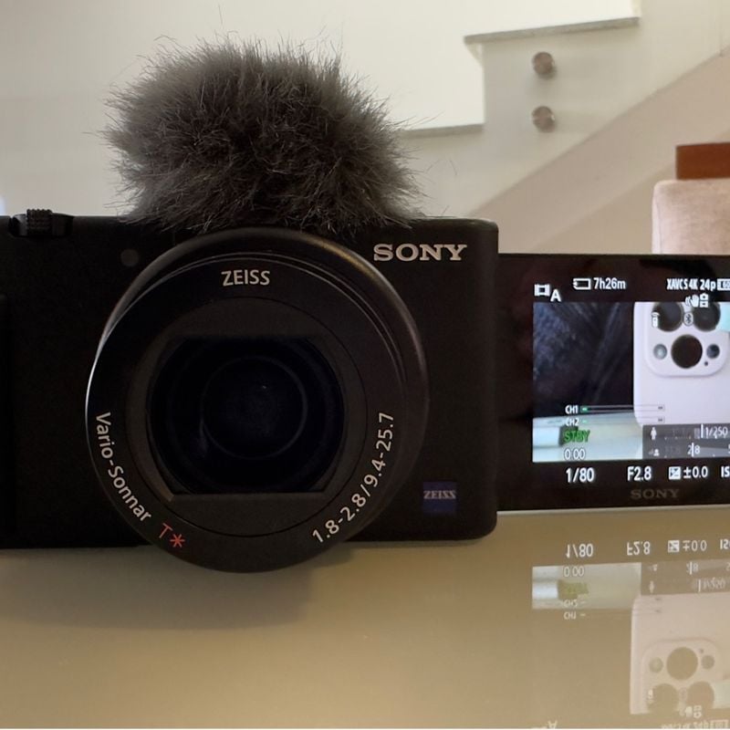 Câmera Sony Zv1 | Sony Usado 103908301 | enjoei