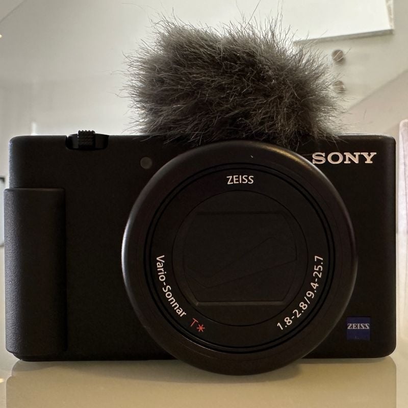 Câmera Sony Zv1 | Sony Usado 103908301 | enjoei