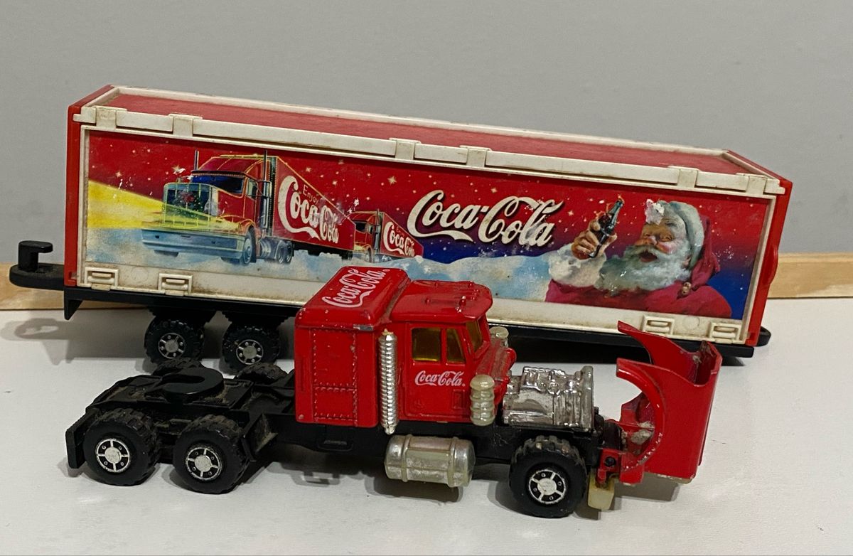 Caminhão Coca Cola Antigo | Brinquedo Usado 79112919 | enjoei
