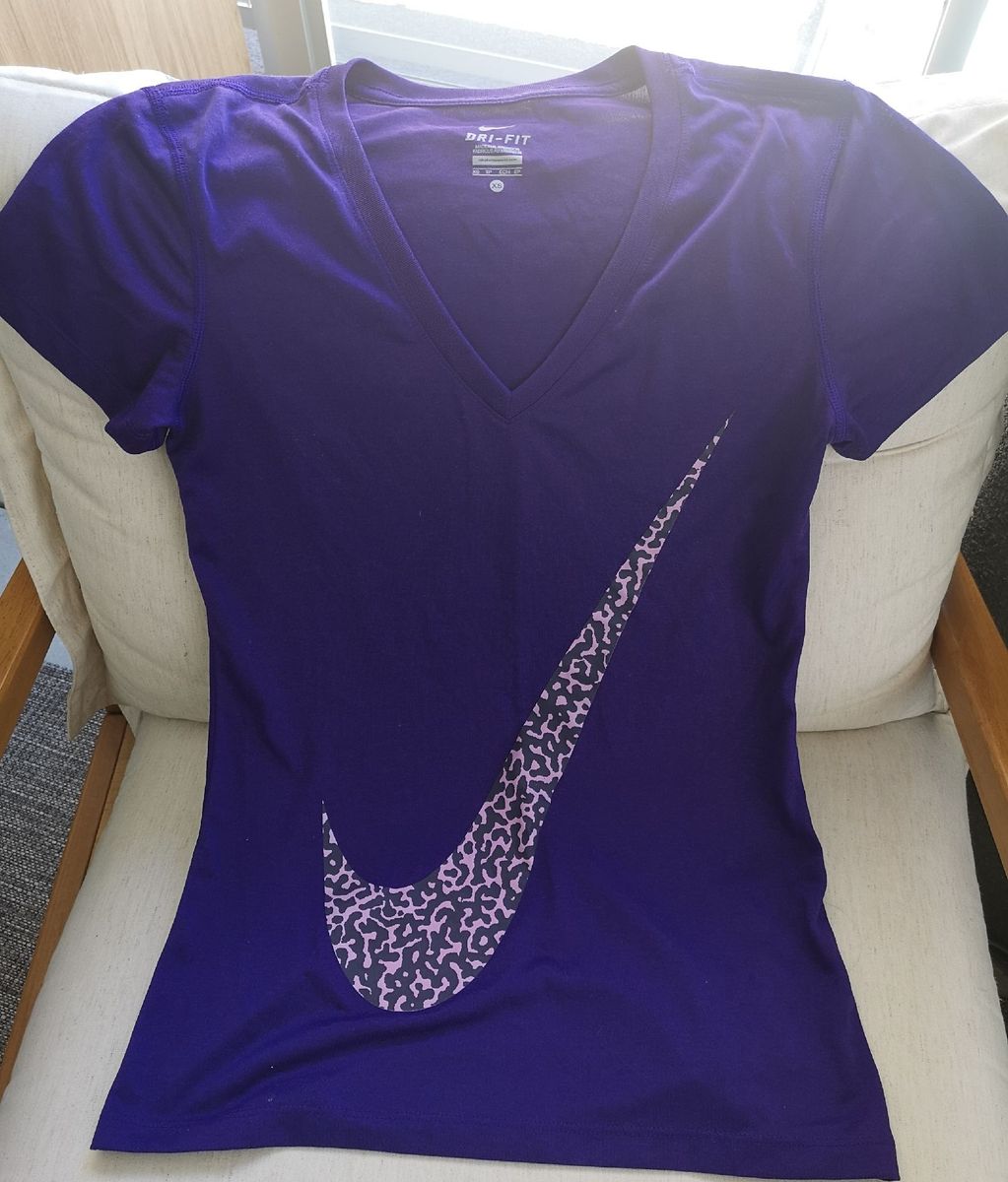 blusa de academia feminina nike